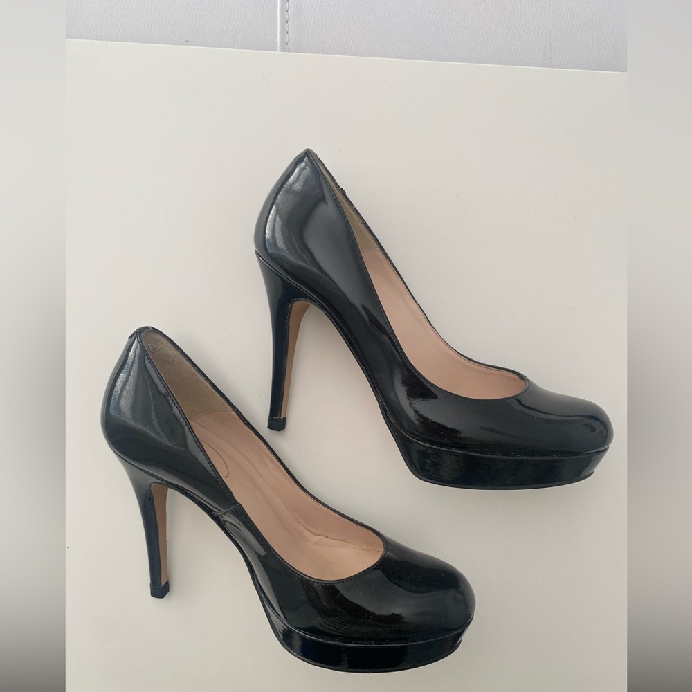 Elegant Black High Heel Pumps
